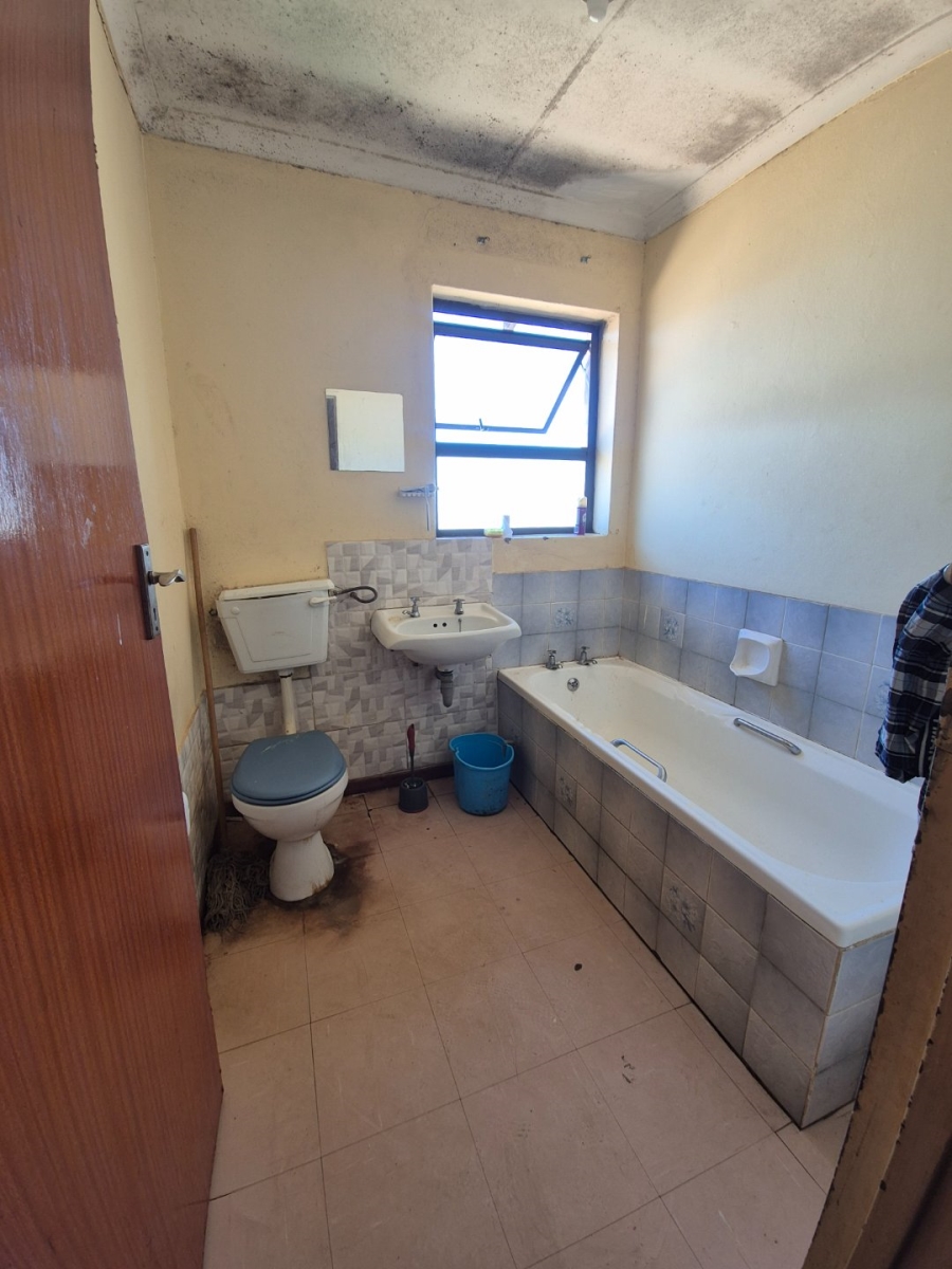 2 Bedroom Property for Sale in Motherwell Nu7 Eastern Cape